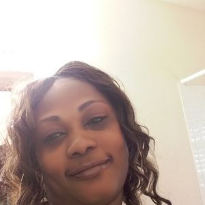 Meet your Posher, Faye